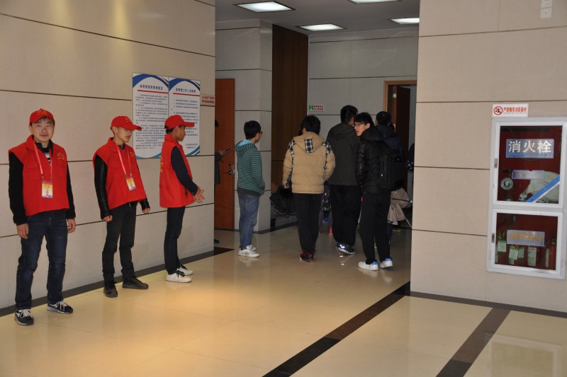 助力校园文化节 奉献活力青春