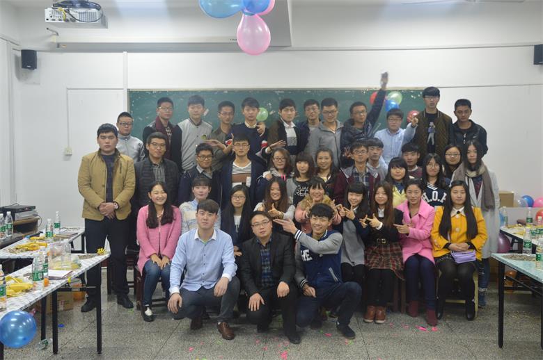 信息工程系新老学生会成员交流大会